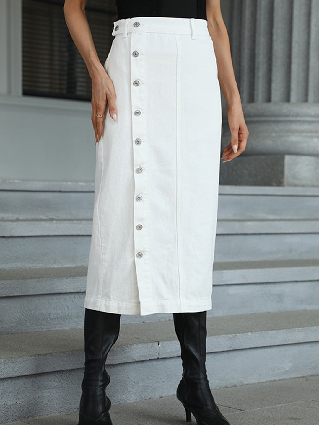 

StyleCast White A-Line Midi Skirt
