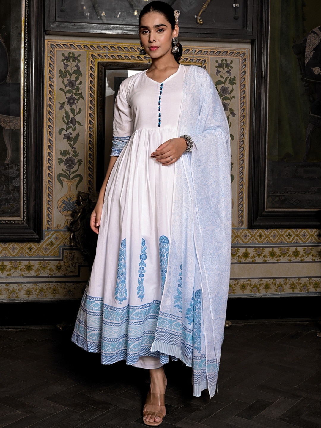

The Kapas Floral Block Printed Anarkali Pure Cotton Kurta with Trousers & Dupatta, White