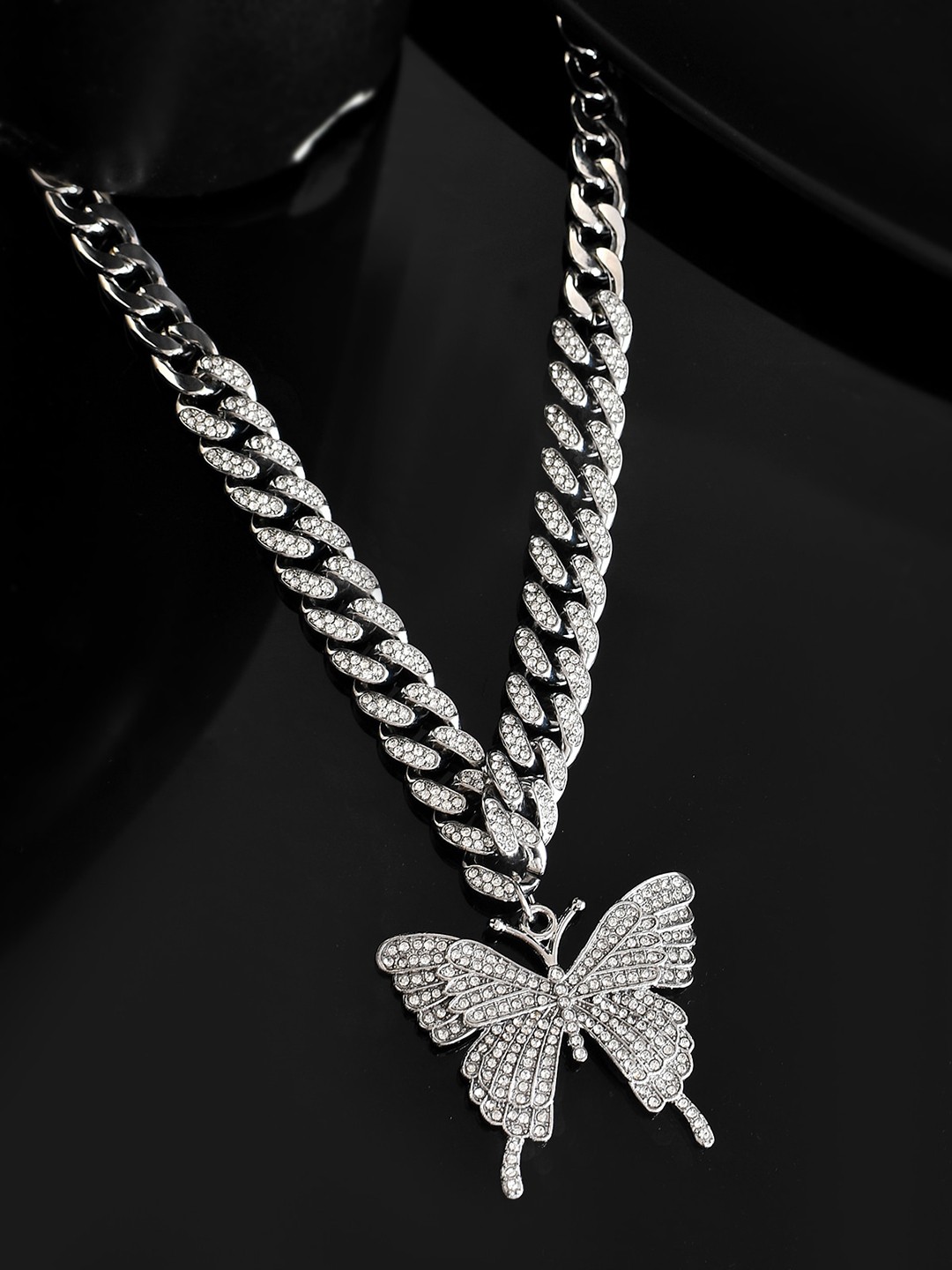 

AQUASTREET Silver-Plated Butterfly Pendant Stone-Studded Hiphop Cuban Chain