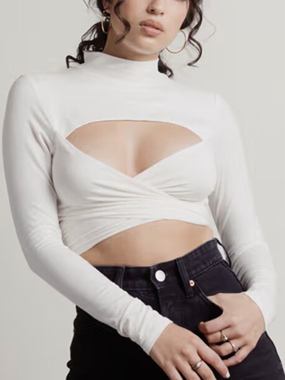 

StyleCast White Cut Out Long Sleeves High Neck Crop Wrap Top