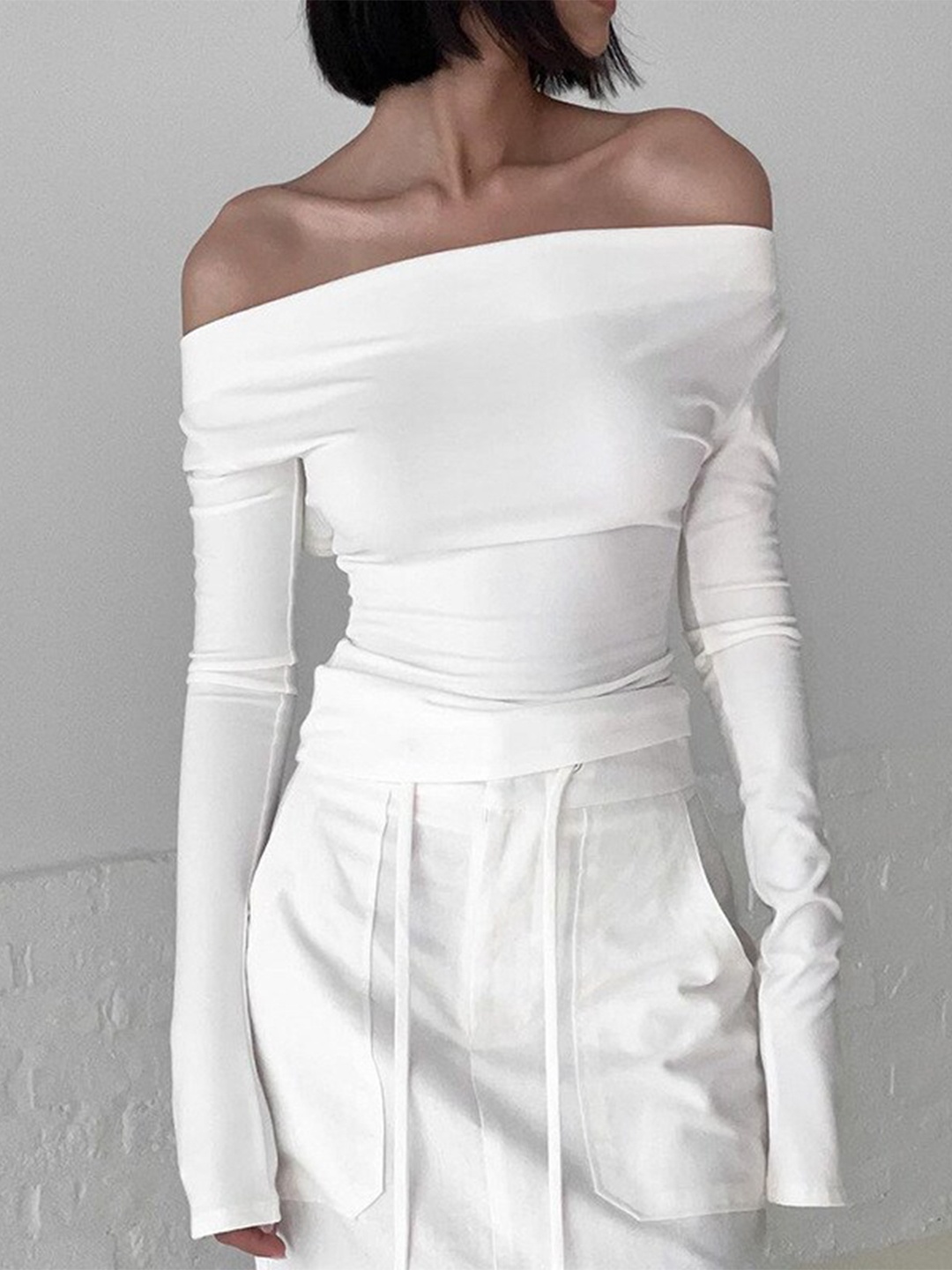 

StyleCast White Off-Shoulder Cotton Fitted Top