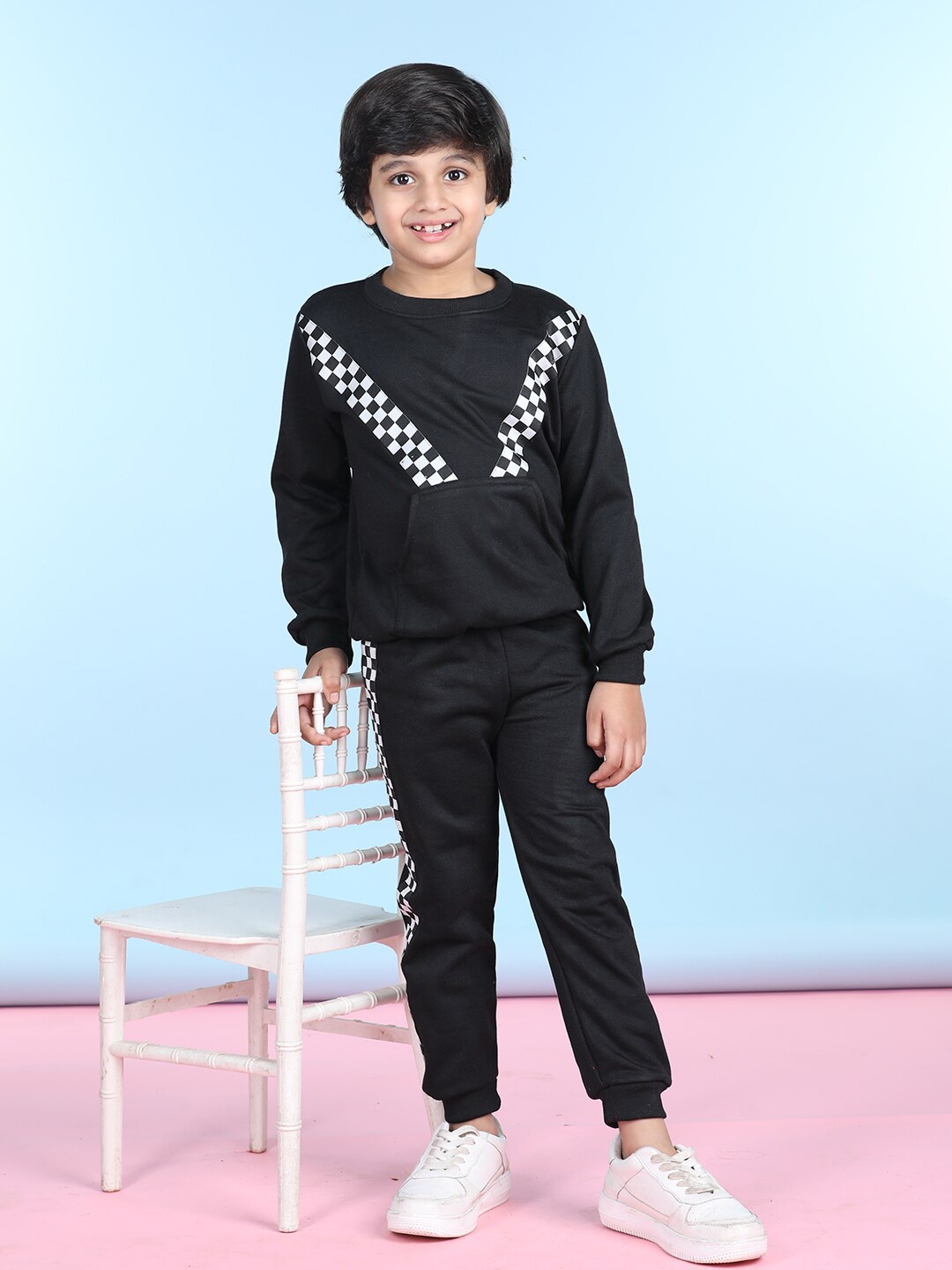 

Cutiekins Boys Geometric Printed Fleece Tracksuit, Black