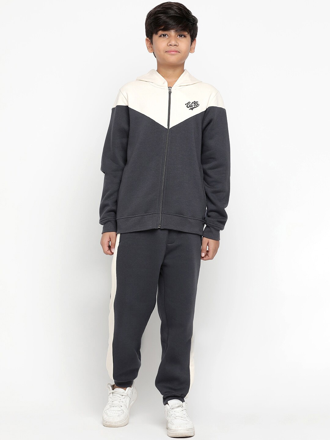 

Lil Tomatoes Boys Colorblocked Hooded Tracksuit, Charcoal