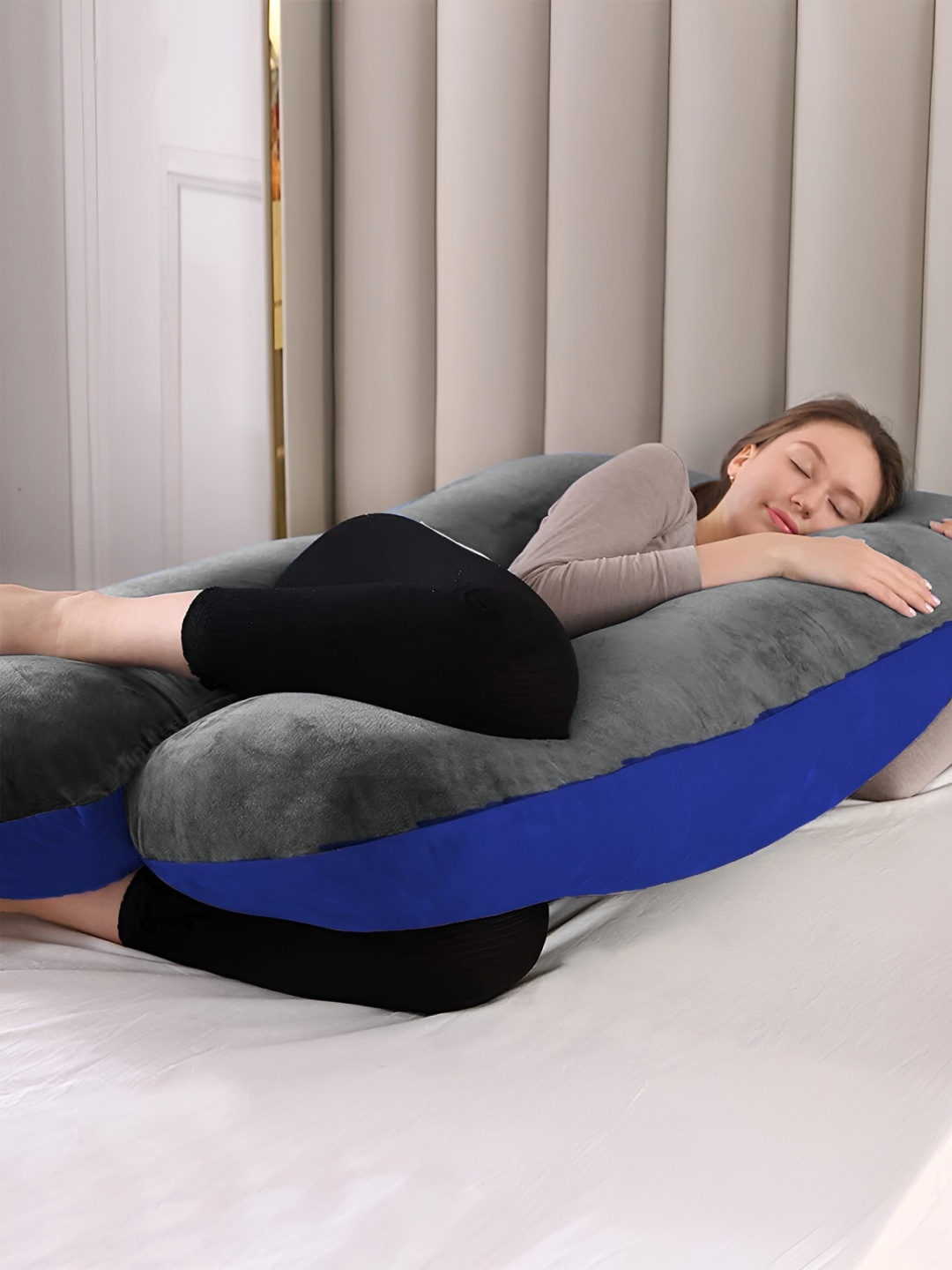 

DADDY COOL Grey & Blue Fibre Filled Faux Velvet Breathable Maternity Pillow