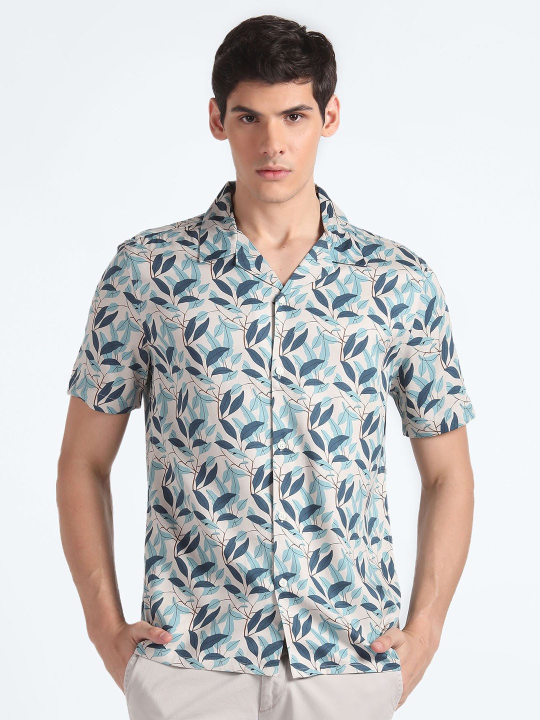 

Flying Machine Cuban Collar Floral Printed Casual Shirt, Beige