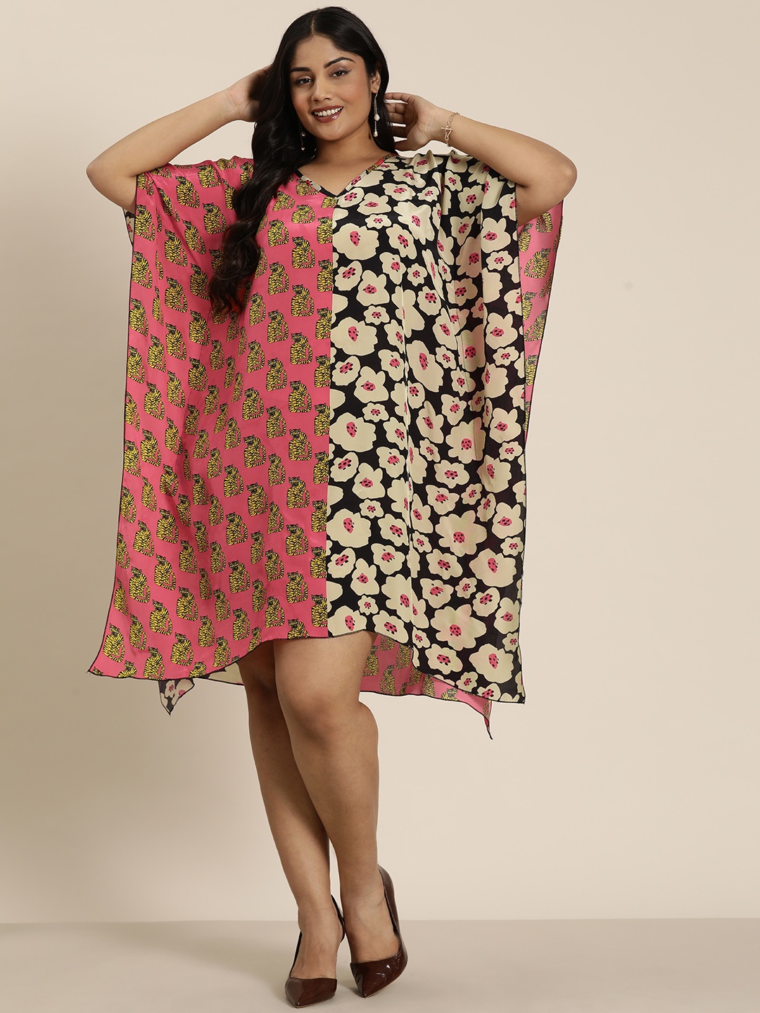 

Qurvii+ Plus Size Floral Print Flared Sleeves Satin Kaftan Dress, Beige
