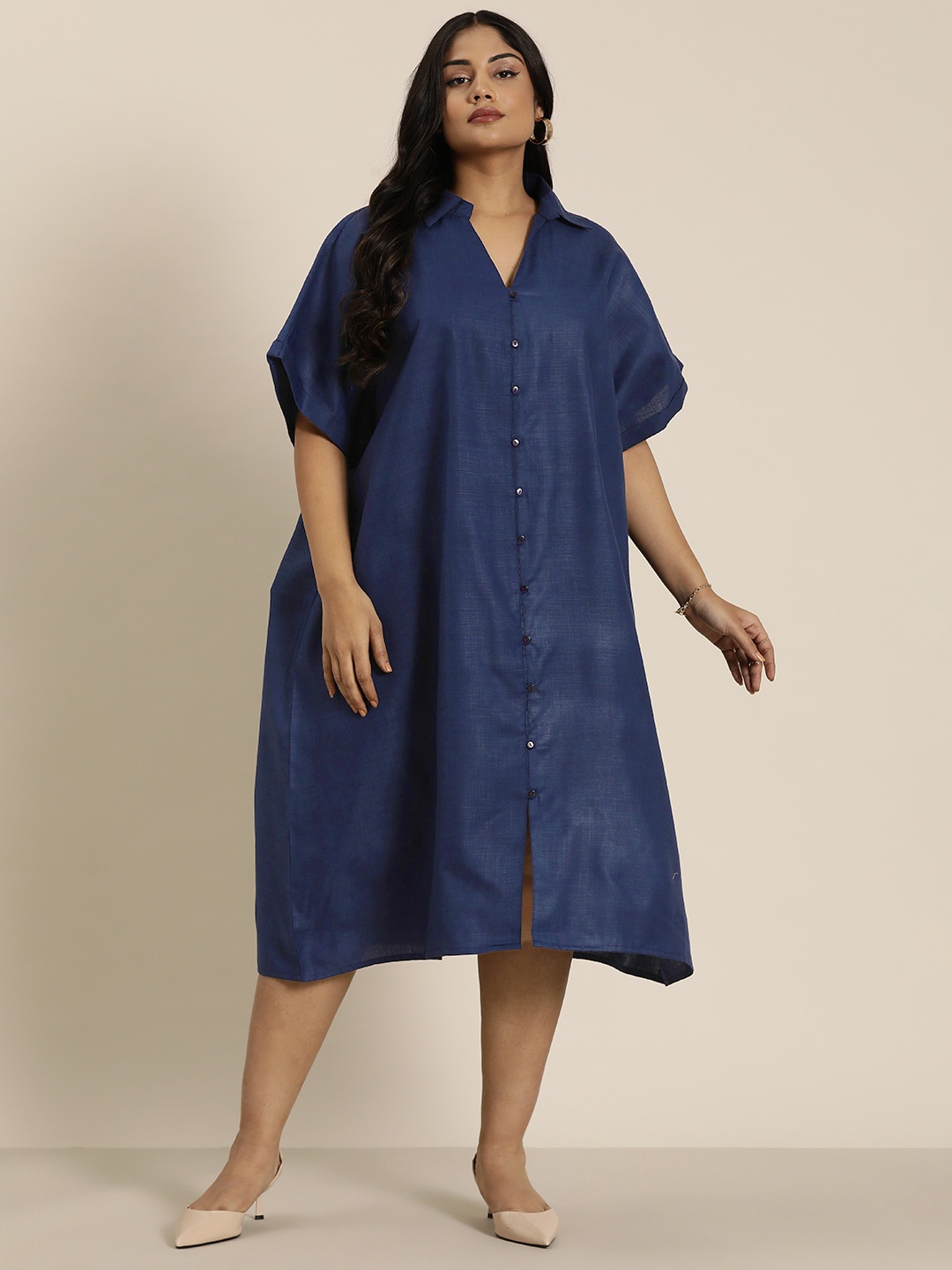 

Qurvii+ Plus Size Solid Kimono Sleeve Oversized Midi Dress, Navy blue