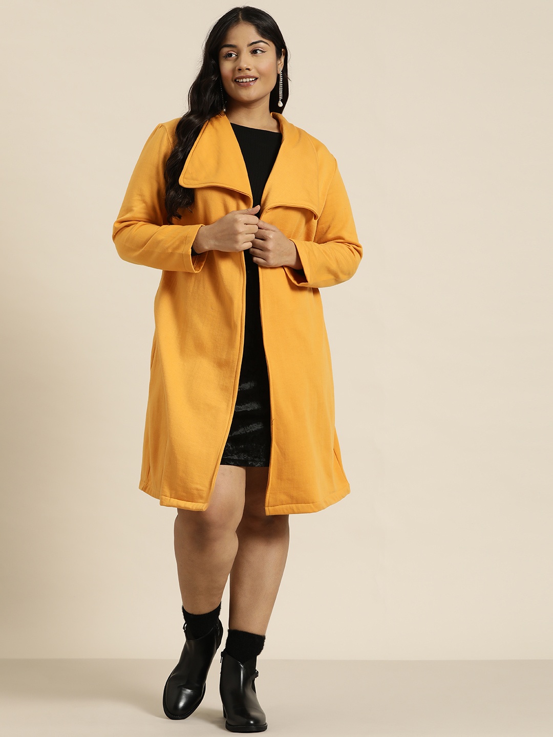 

Qurvii+ Plus Size Front-Open Overcoat, Yellow