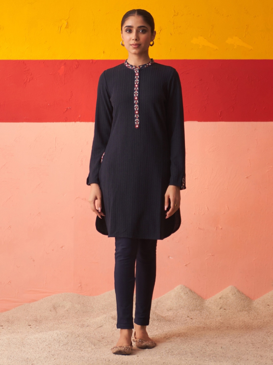 

Lakshita Self Design Yoke Design Thread Work Details Mandarin Collar Woollen Kurta, Navy blue