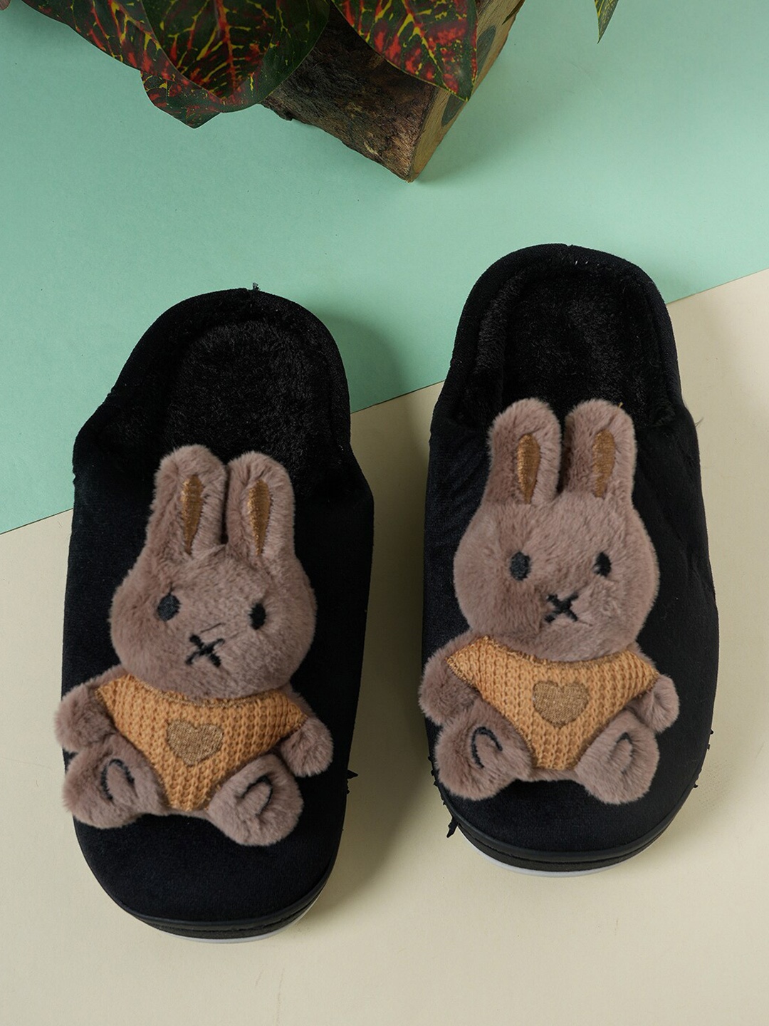 

Walkfree Women Self Design Room Slippers, Black