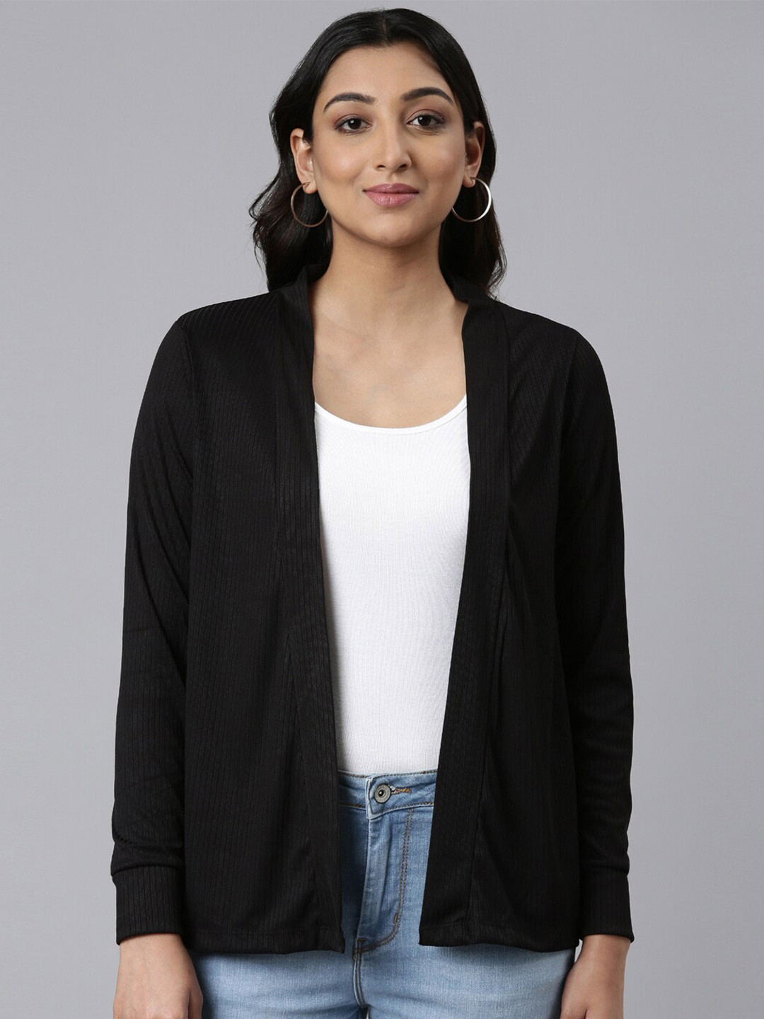 

TWIN BIRDS Open Front Shrug, Black