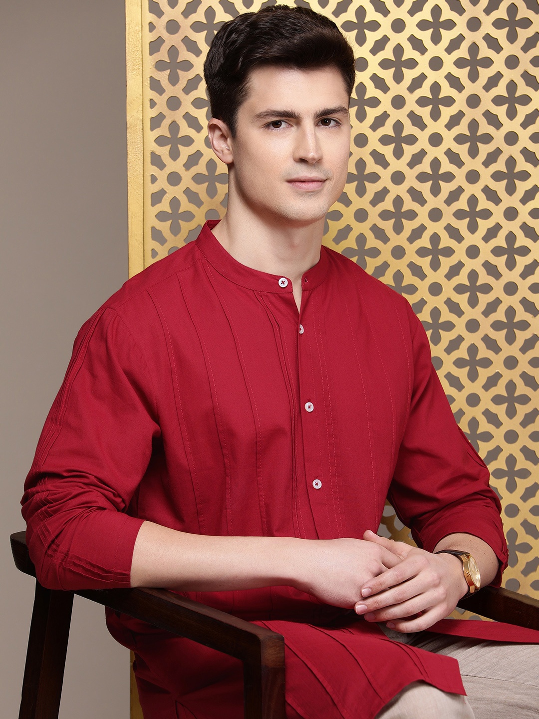 

House of Pataudi Solid Pure Cotton Jashn Kurta, Maroon