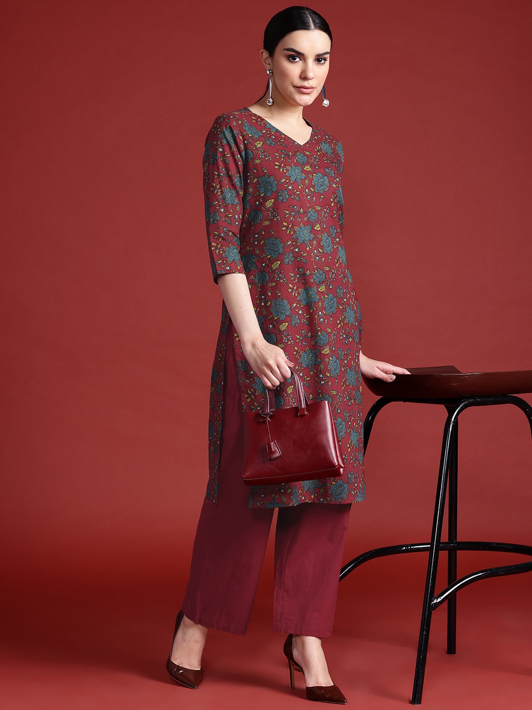 

Anouk Floral Print Pure Cotton Kurta with Palazzos, Maroon