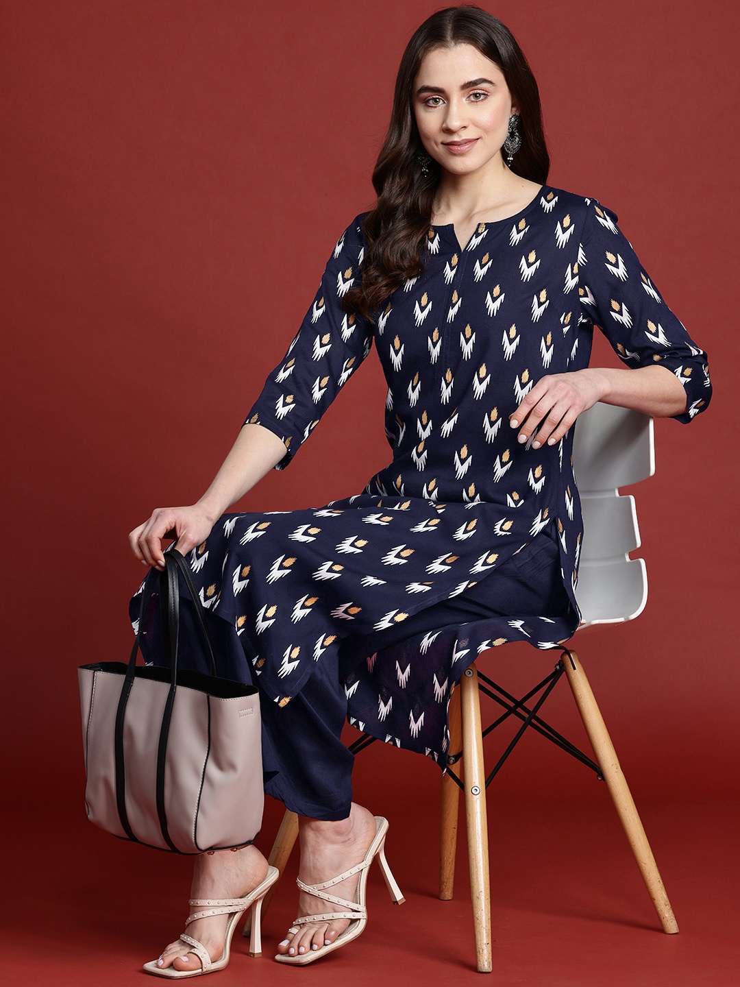 

Anouk Women Ethnic Motifs Printed Kurta with Palazzos, Navy blue