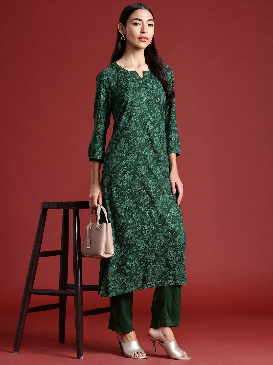 

Anouk Floral Print Straight Kurta with Trousers, Green