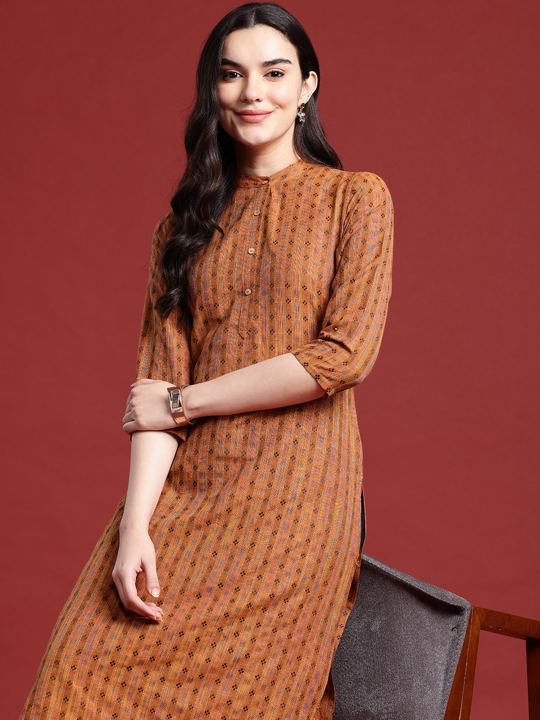 

Anouk Striped Dobby Weave Kurta, Rust