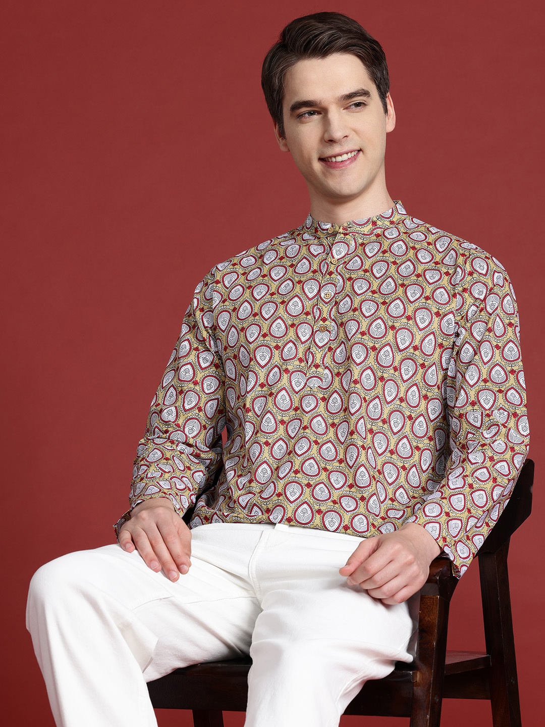 

Anouk Pure Cotton Printed Mandarin Collar Kurta, Beige