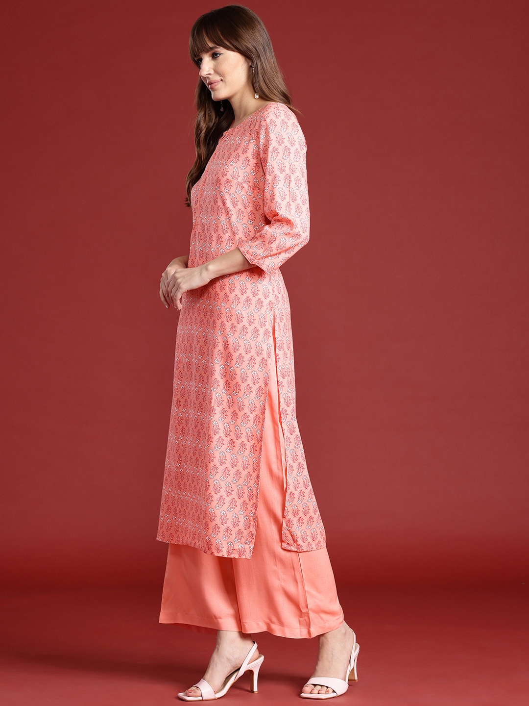 

Anouk Floral Printed Kurta With Palazzos, Coral