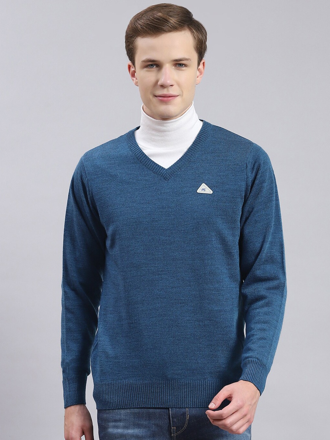 

Monte Carlo V-Neck Long Sleeve Woollen Pullover Sweater, Blue