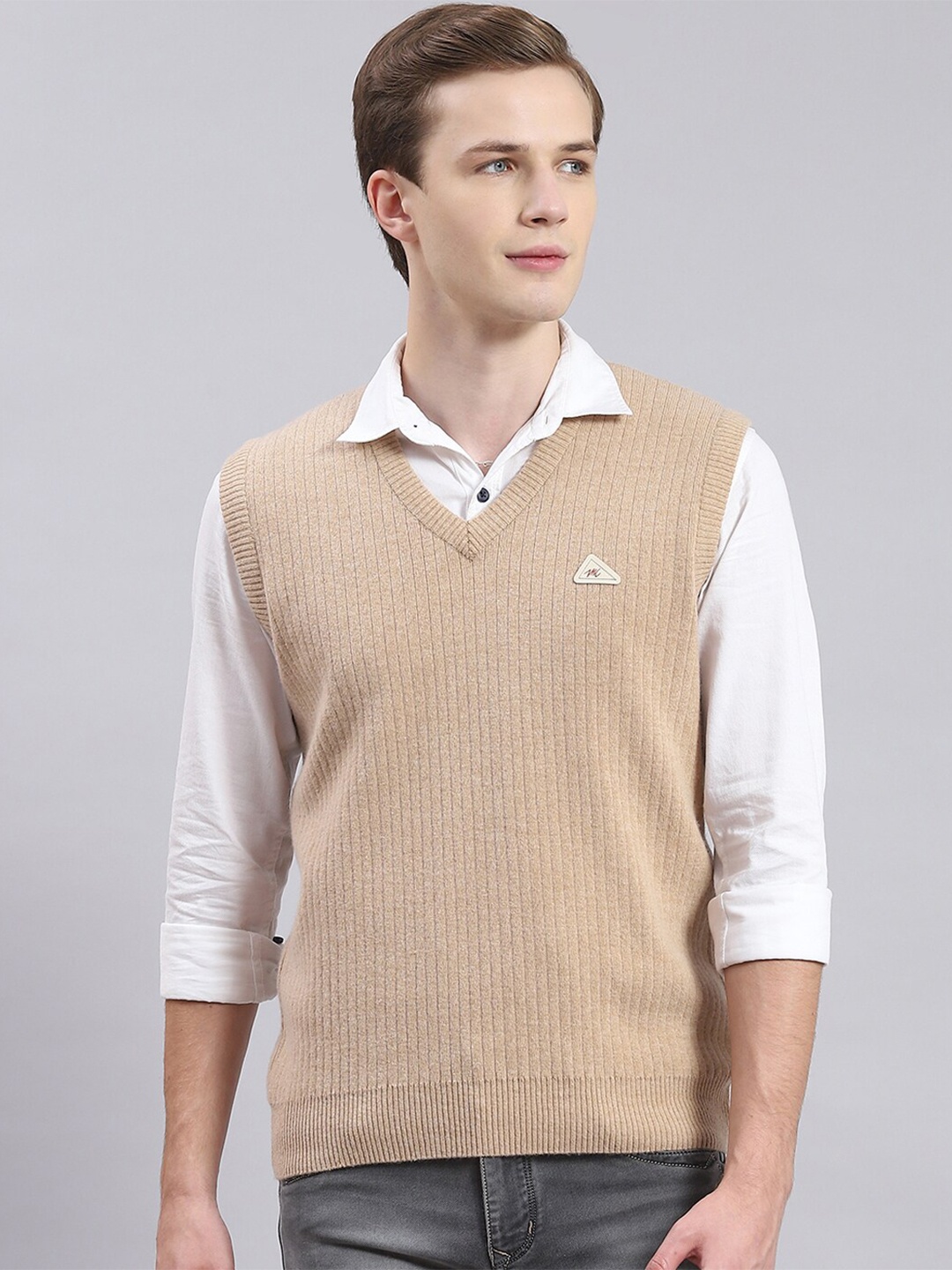 

Monte Carlo Ribbed V-Neck Woollen Sweater Vest, Beige