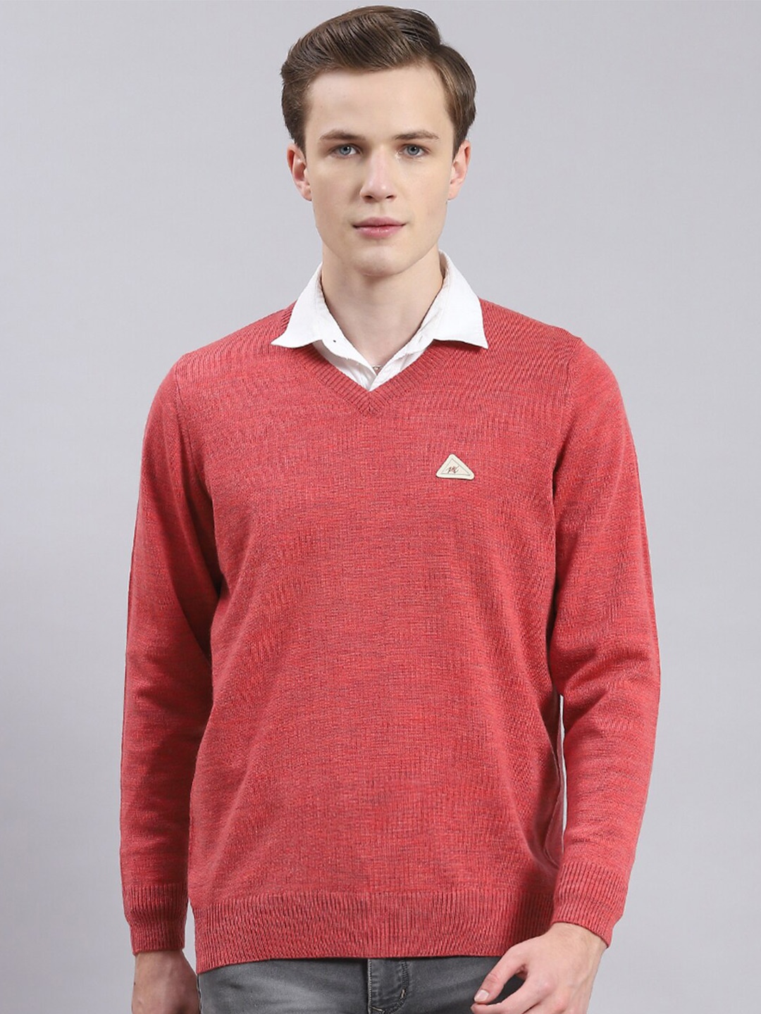 

Monte Carlo V-Neck Pullover Sweaters, Red