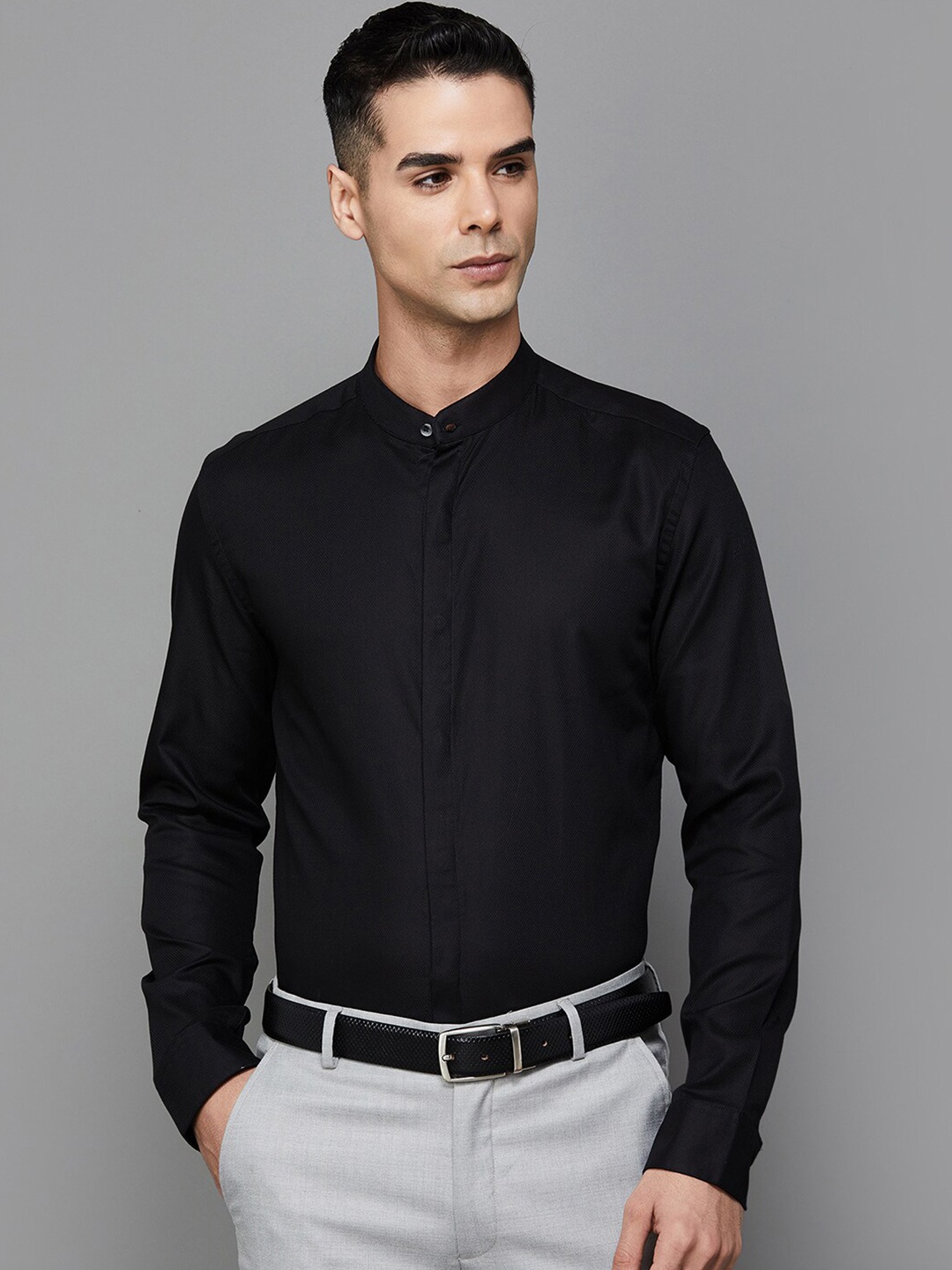 

CODE by Lifestyle Band Collar Cotton Formal Shirt, Black