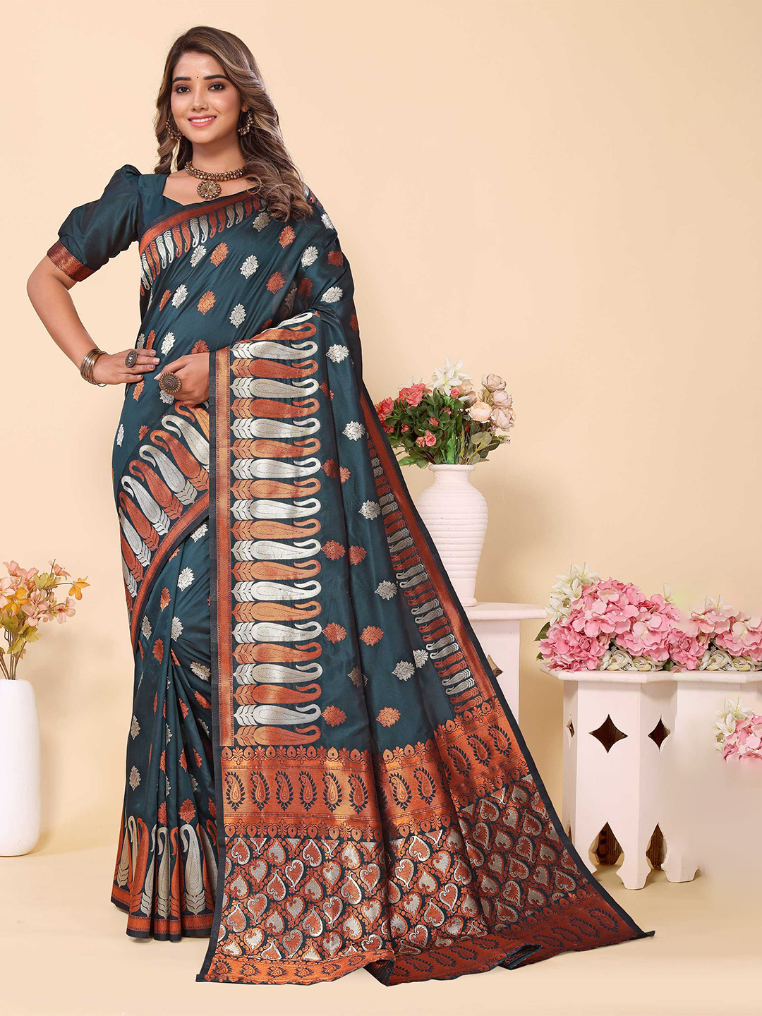 

Mitera Grey & Silver Toned Ethnic Motifs Woven Design Zari Banarasi Saree