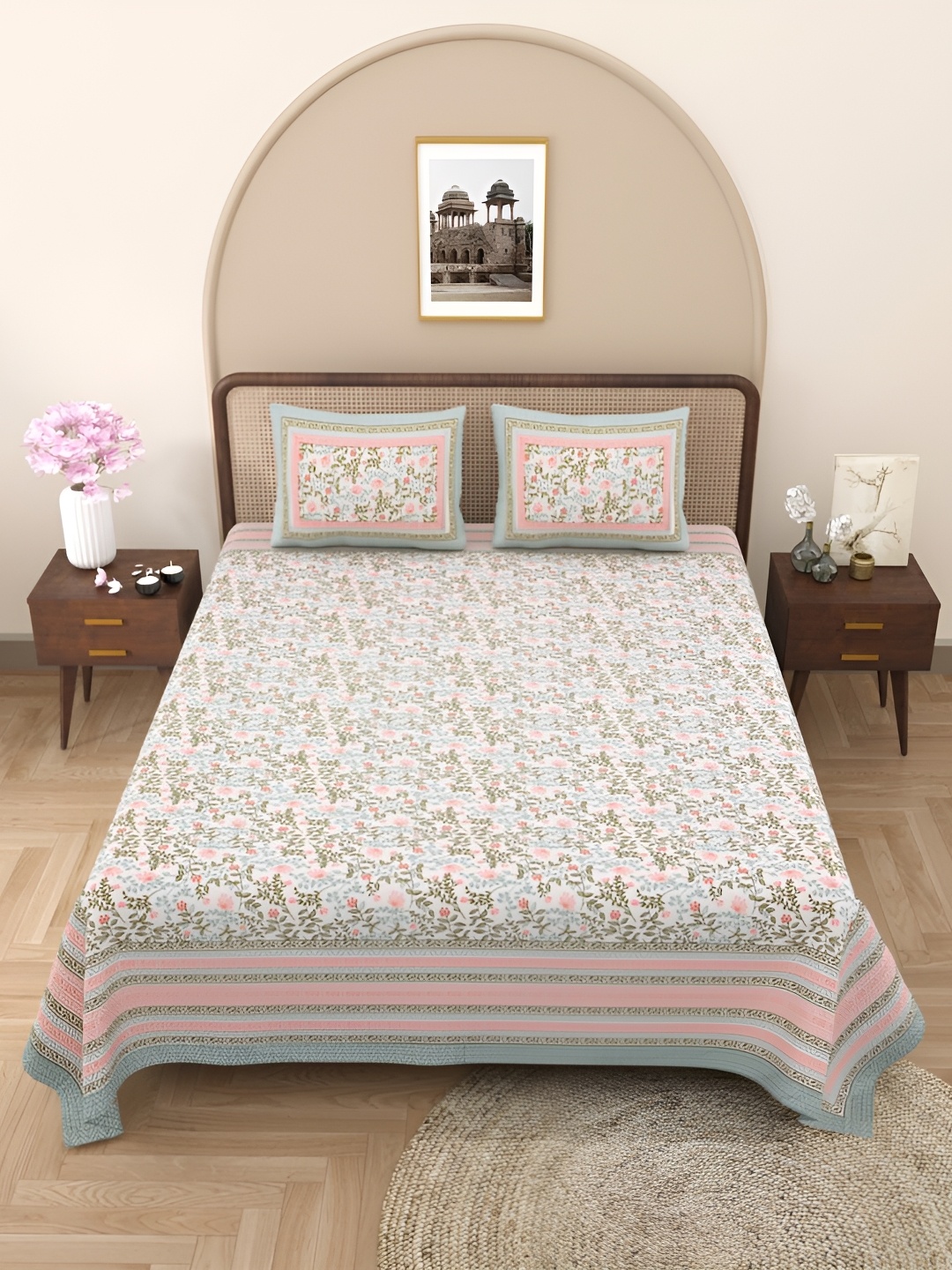 

Urban Jaipur Peach Pink Floral Cotton 186 TC King Bedsheet With 2 Pillow Covers