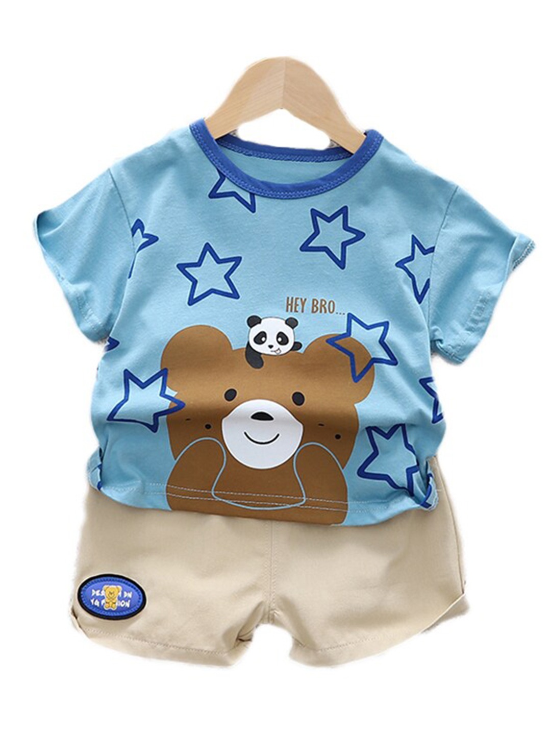 

StyleCast Kids Blue Printed Pure Cotton T-shirt With Shorts Clothing Set