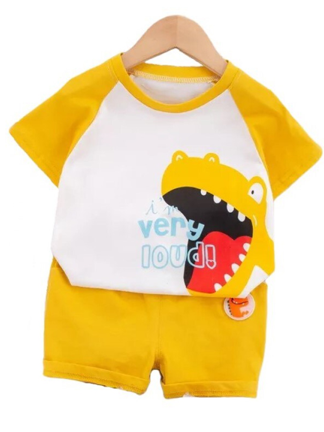 

StyleCast Kids Yellow Printed Pure Cotton T-shirt With Shorts