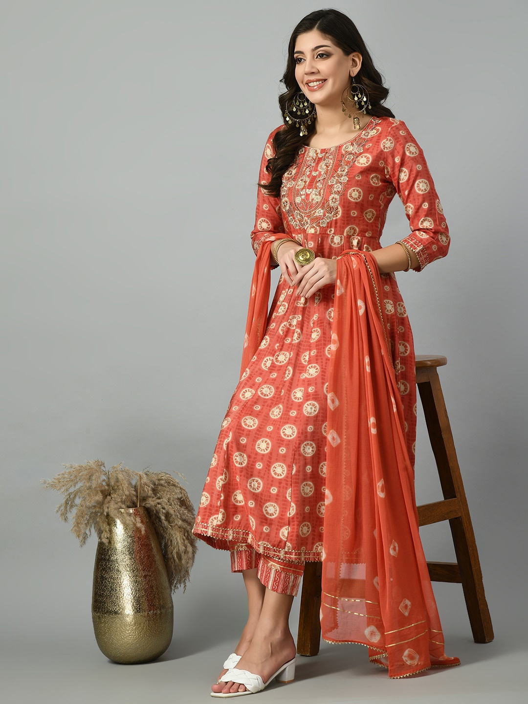 

DOISA Floral Printed Anarkali Kurta with Trousers & With Dupatta, Peach