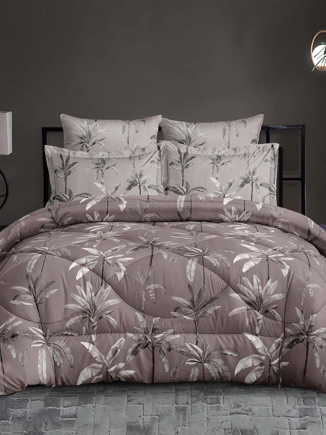 

ROMEE Brown Floral Ac Room 150 GSM Reversible Double Bed Ac Dohar