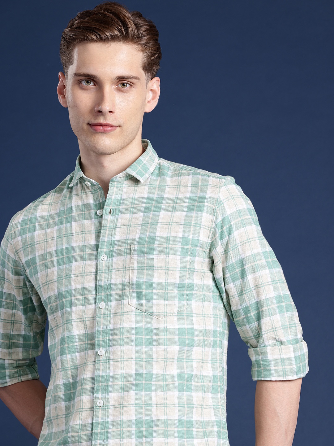 

Mast & Harbour Men Standard Checked Pure Cotton Casual Shirt, Green