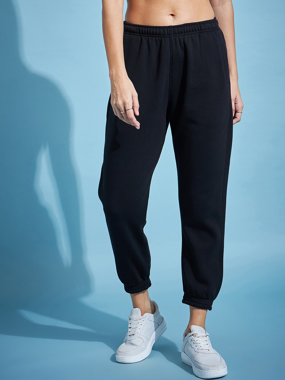 

98 Degree North Women Straight Fit Fleece Joggers, Black