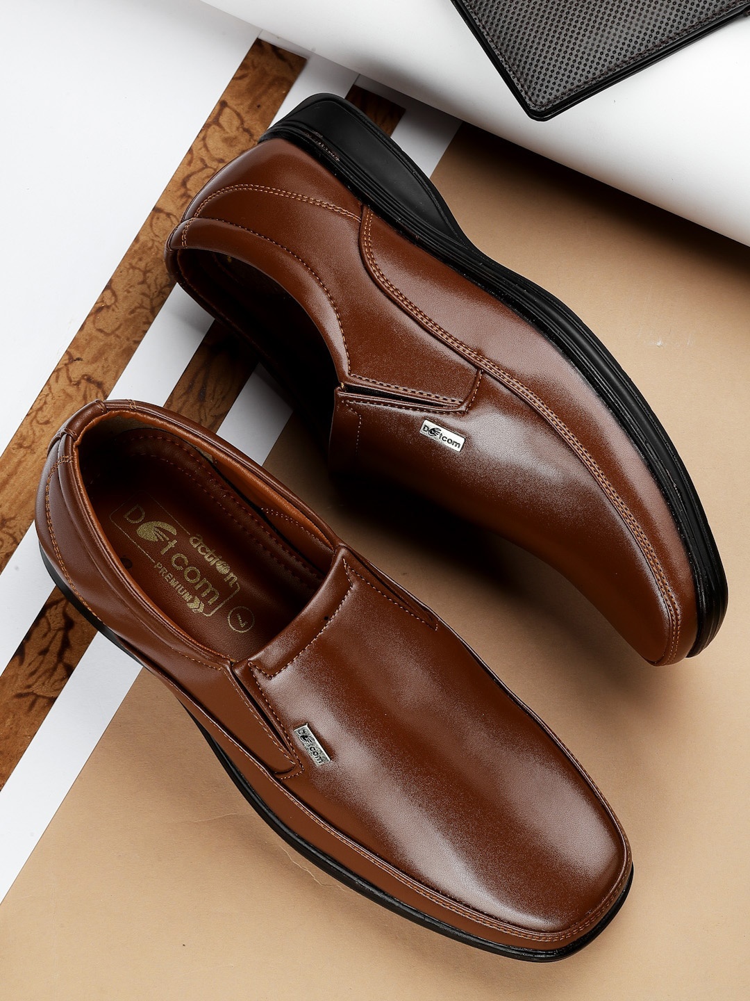 

Action Men Lightweight Comfort Insole Loafers, Tan