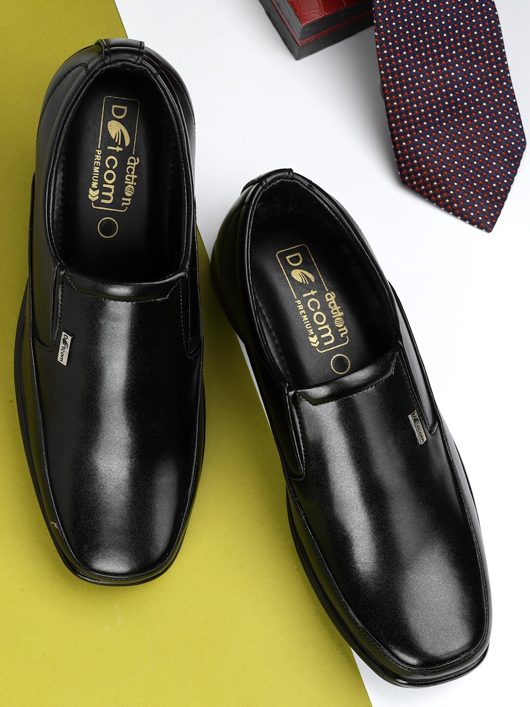 

Action Men Lightweight Comfort Insole Loafers, Black