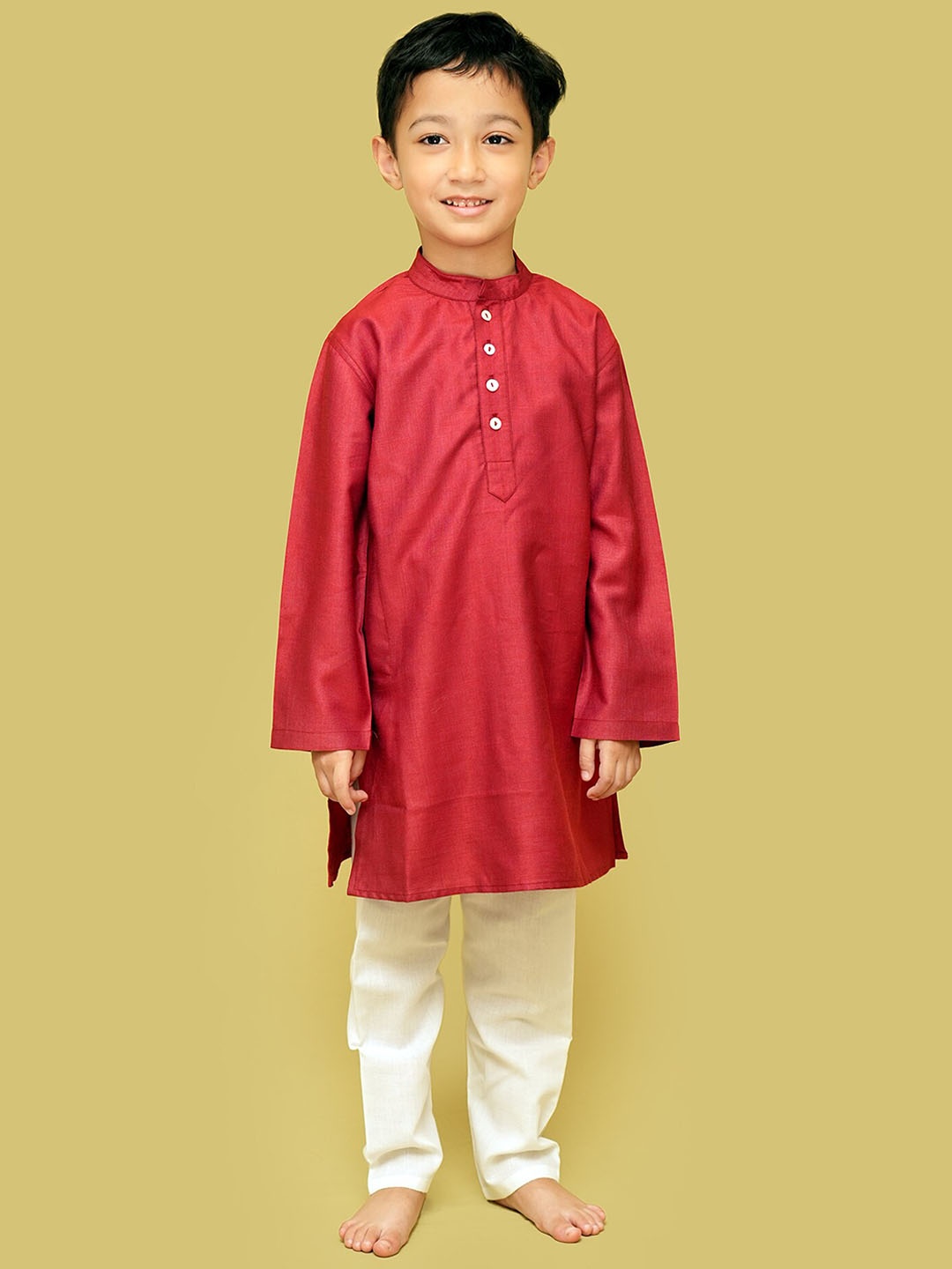 

Klephant Boys Mandarin Collar Long Sleeves Pure Silk Straight Kurta, Maroon