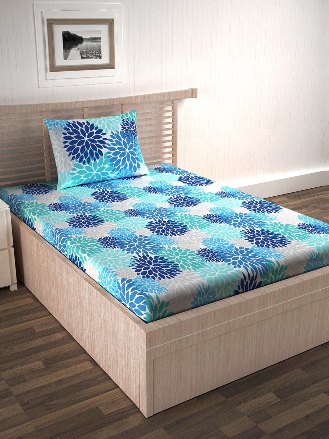 

Divine Casa Blue & White Floral 144 TC Single Bedsheet with 1 Pillow Cover
