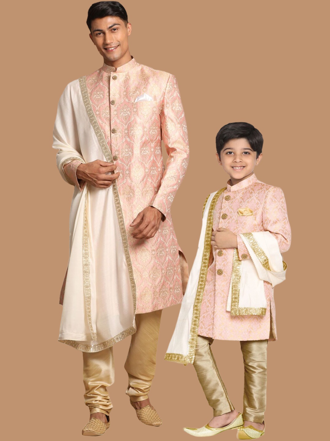 

VASTRAMAY Woven Design Mandarin Collar Sherwani Set, Pink