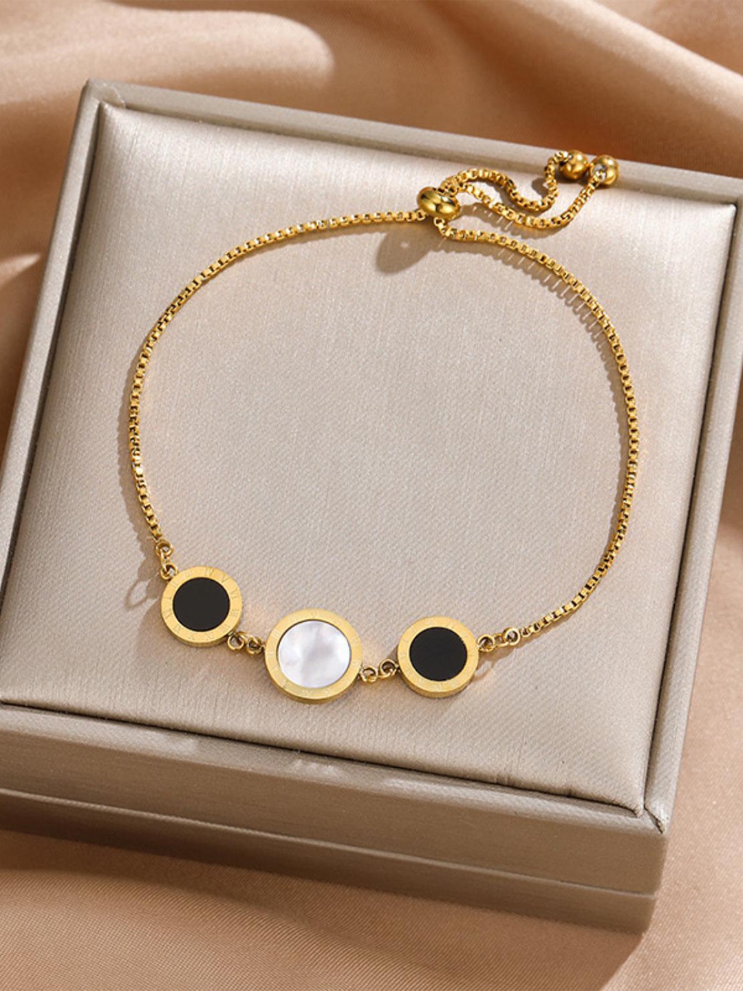 

MYKI Gold-Toned Cubic Zirconia Stainless Steel Gold-Plated Link Bracelet
