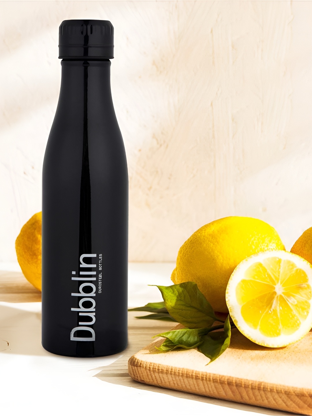 

Dubblin Vintage Black & White Stainless Steel Double Wall Vacuum Hot & Cold Flask 500 ML