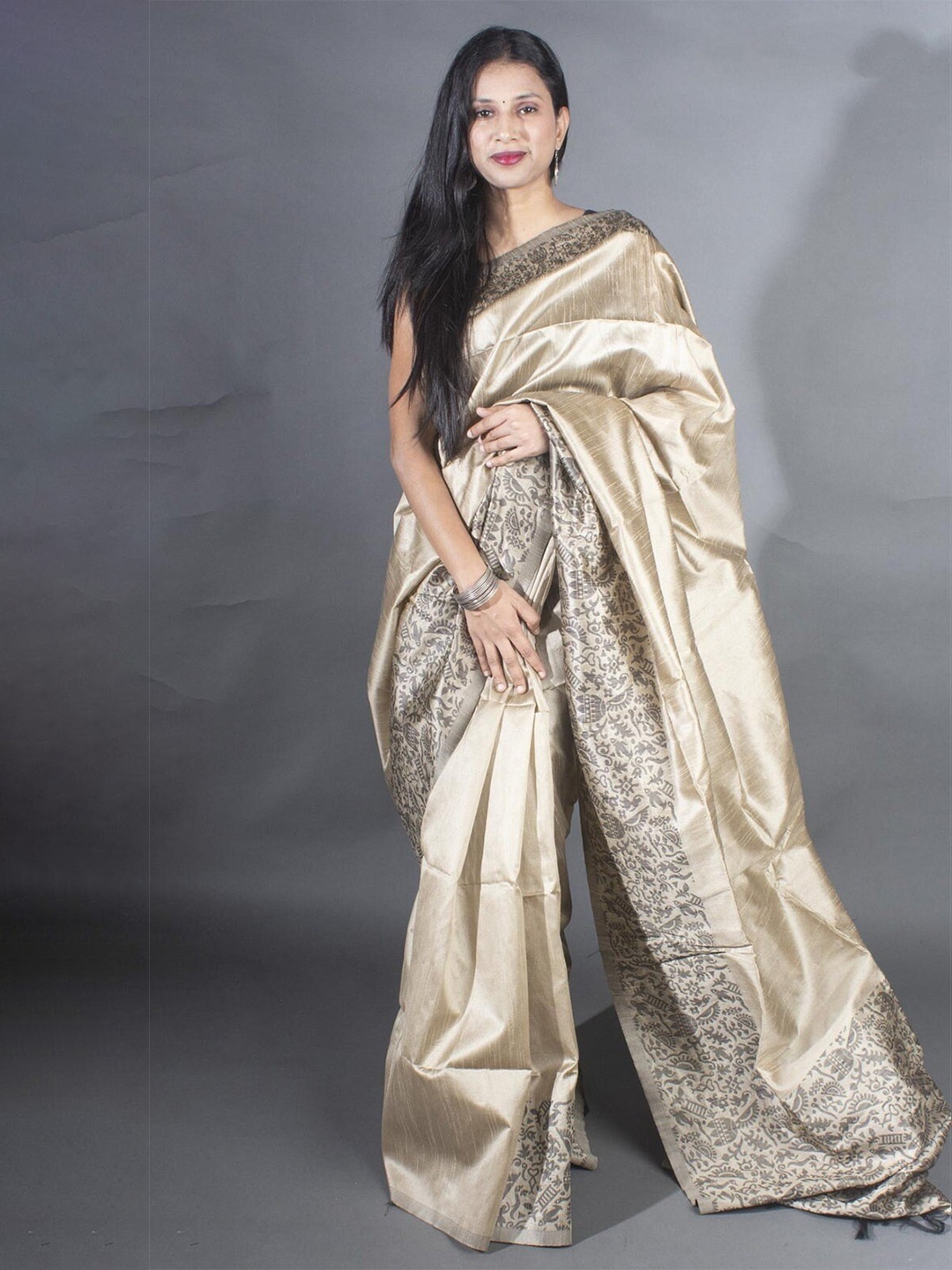 

VISHNU WEAVES Zari Bhagalpuri Saree, Cream
