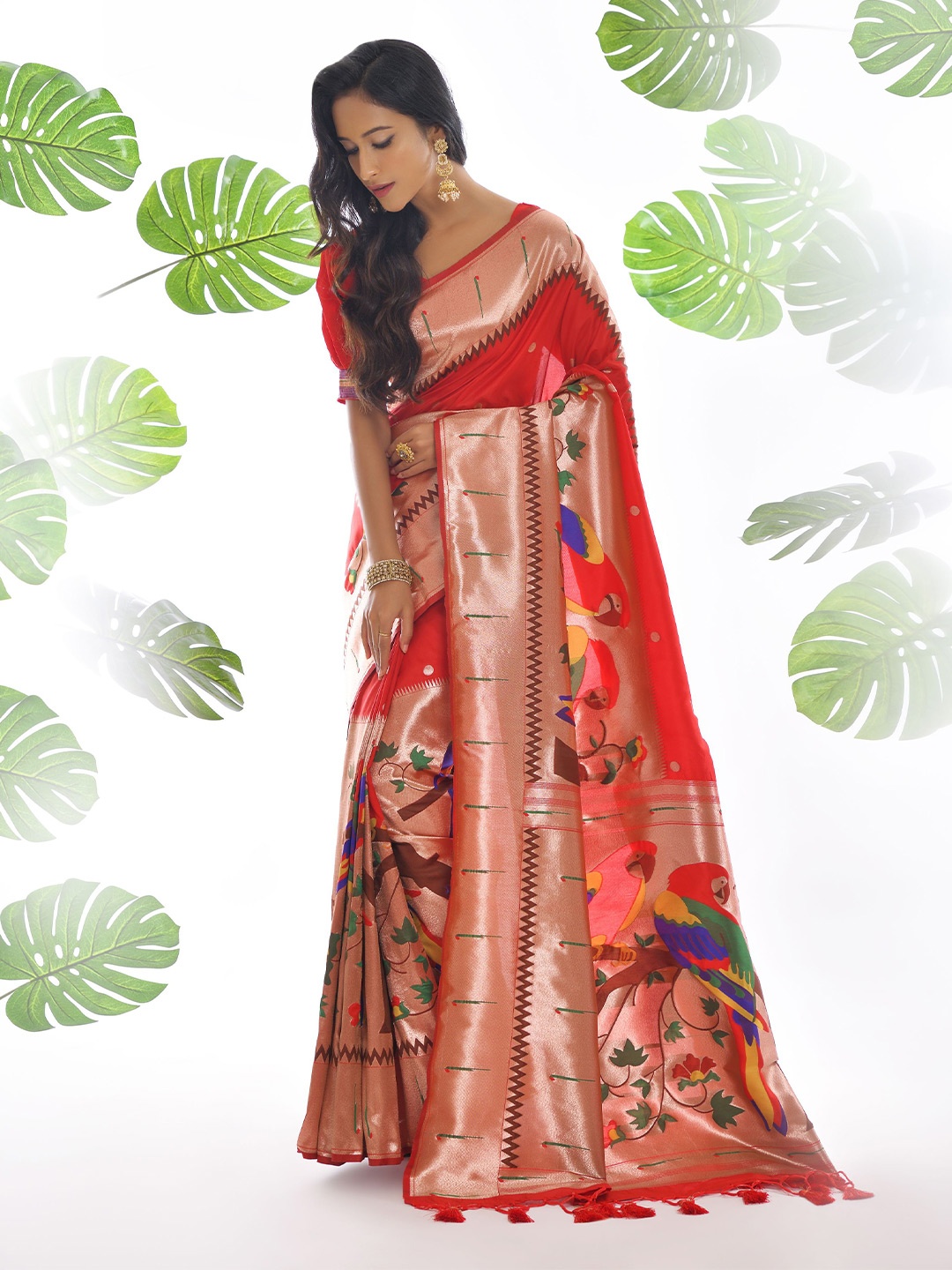 

VISHNU WEAVES Kalamkari Zari Pure Silk Designer Paithani Saree, Red