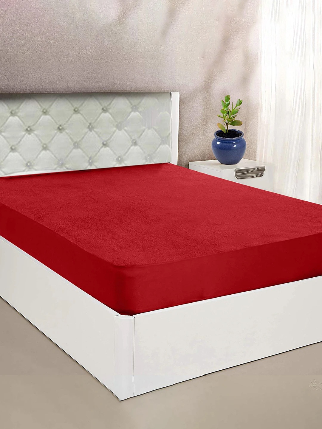 

GADDA CO Soft Waterproof Polycotton Maroon Breathable Mattress Protector for Queen Bed