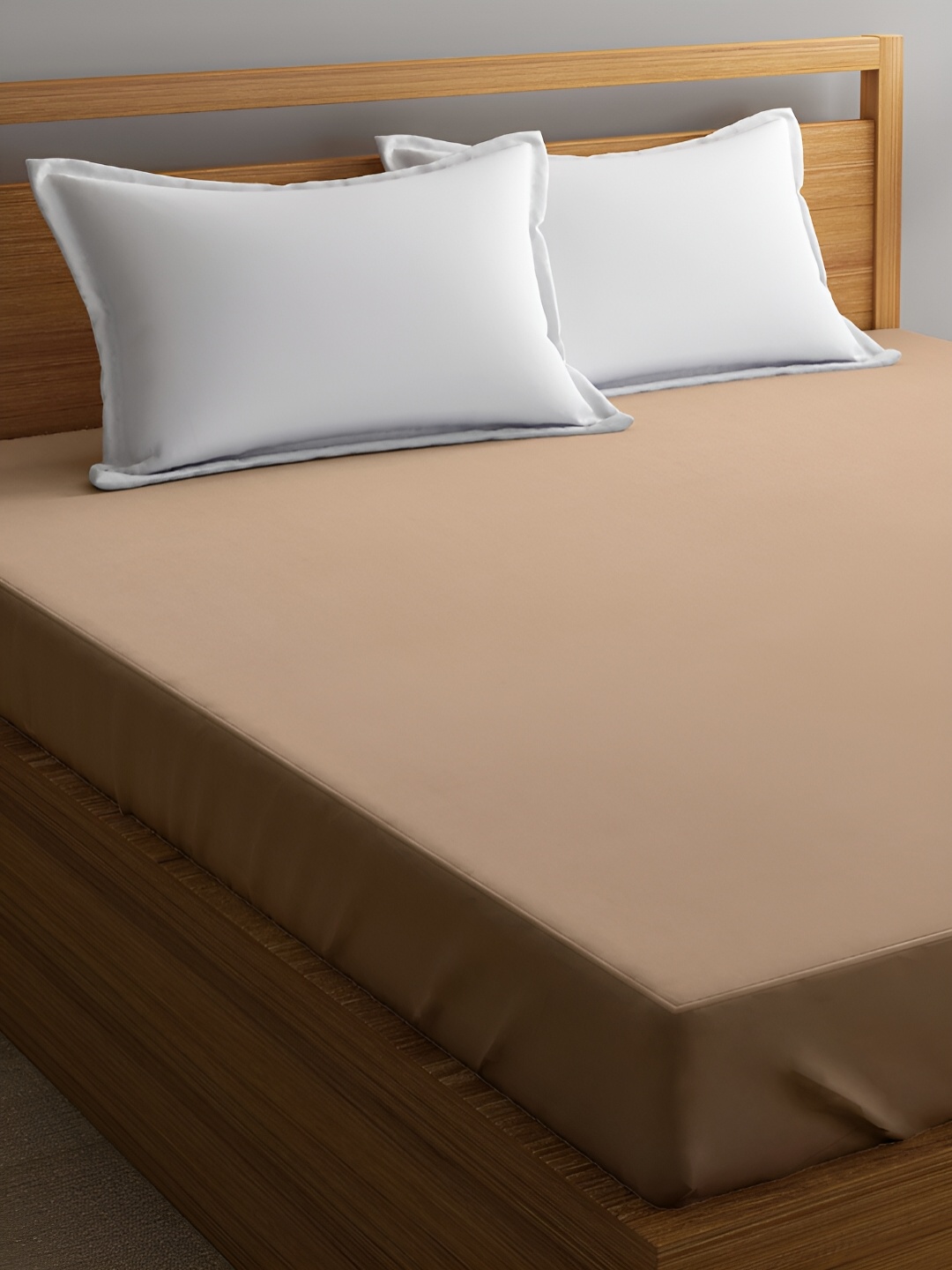 

GADDA CO Waterproof Polycotton Beige Breathable Mattress Protector cover for Queen Bed