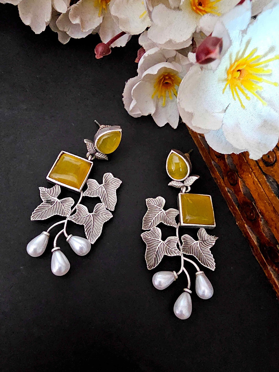 

Binnis Wardrobe German Silver-Plated Stone-Studded Floral Drop Earrings