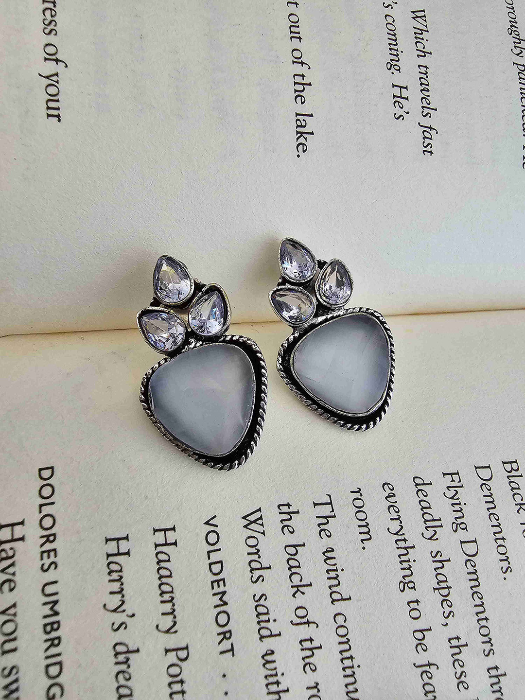 

Binnis Wardrobe Silver-Plated Artificial Beads Contemporary Studs Earrings