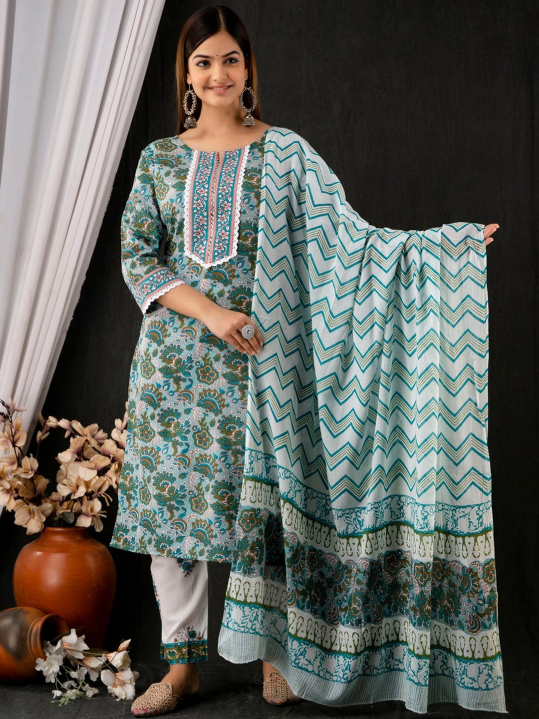 

STYLUM FAB Floral Printed Pure Cotton Kurta With Trousers & Dupatta, Blue