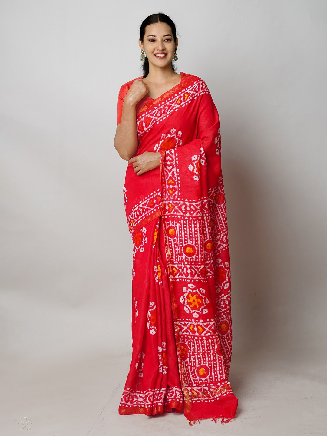 

Unnati Silks Batik Printed Silk Cotton Chanderi Saree, Red
