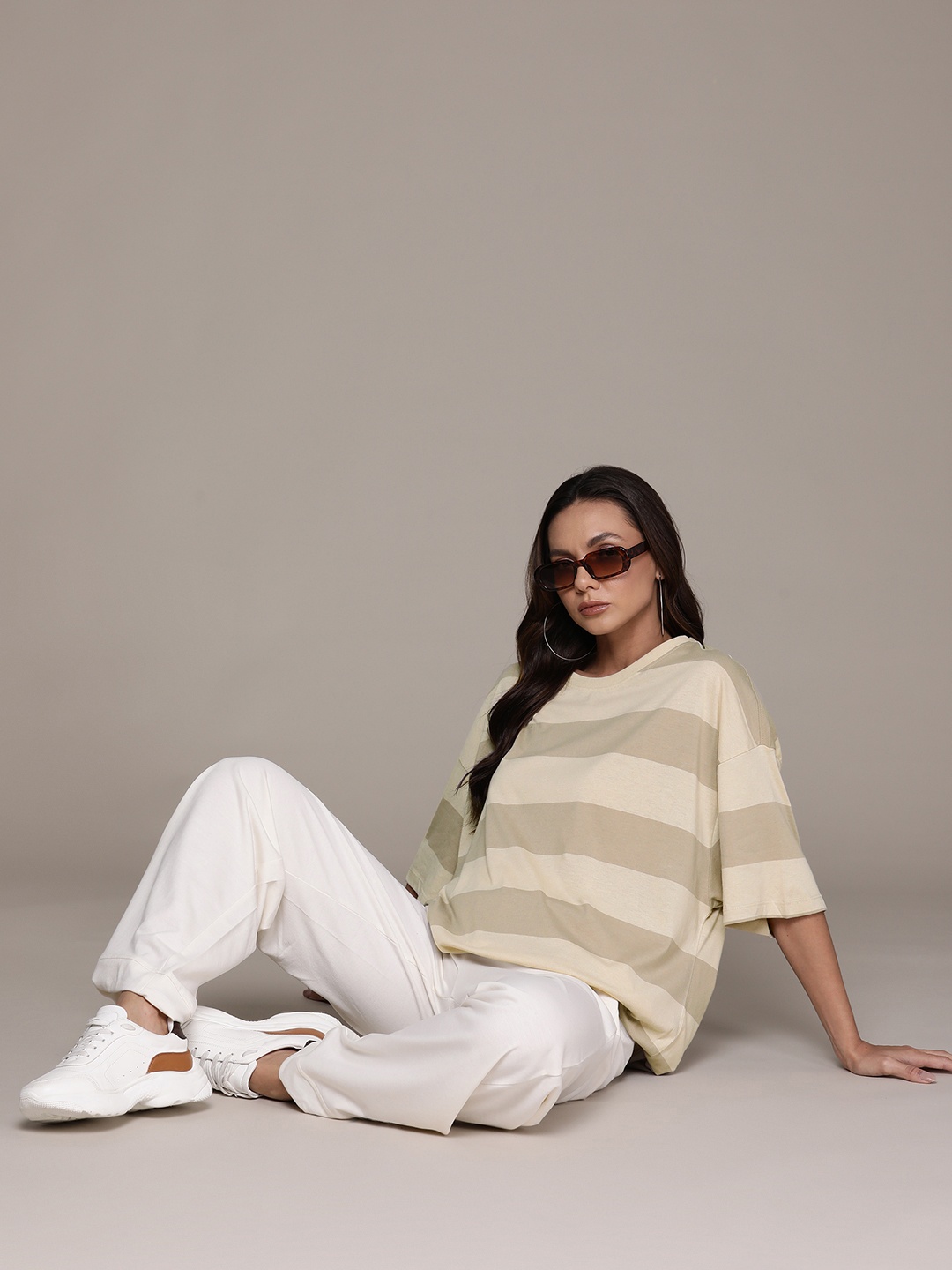 

The Roadster Lifestyle Co. Women Striped Oversized T-shirt, Beige